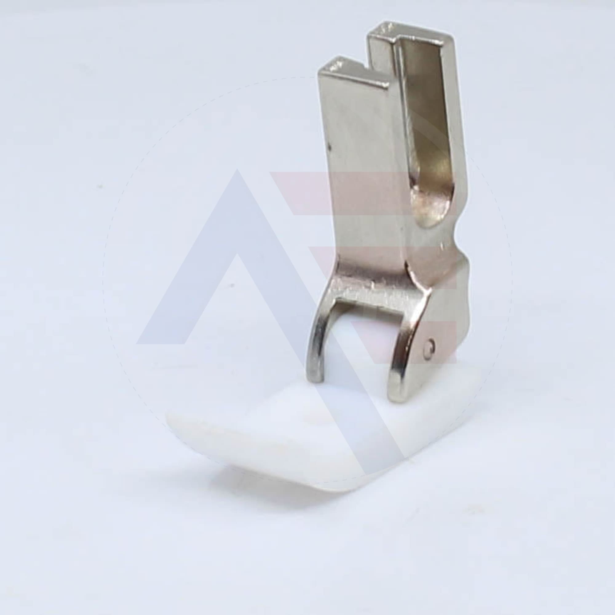 T69Lx1/8 Piping Foot Sewing Machine Spare Parts