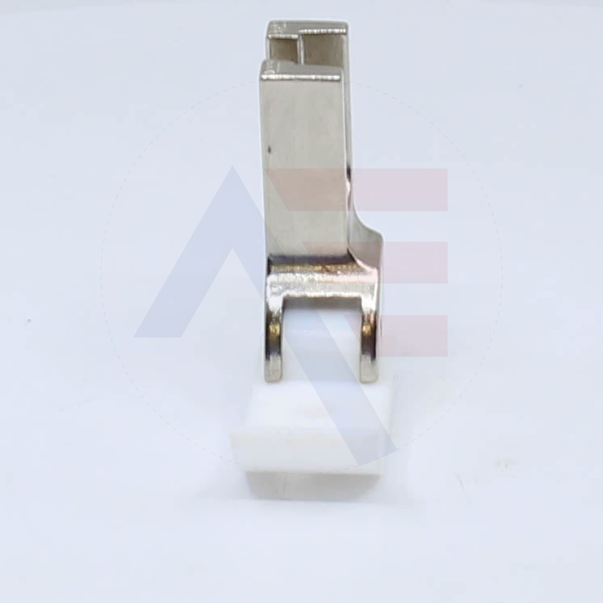 T69Lx1/8 Piping Foot Sewing Machine Spare Parts